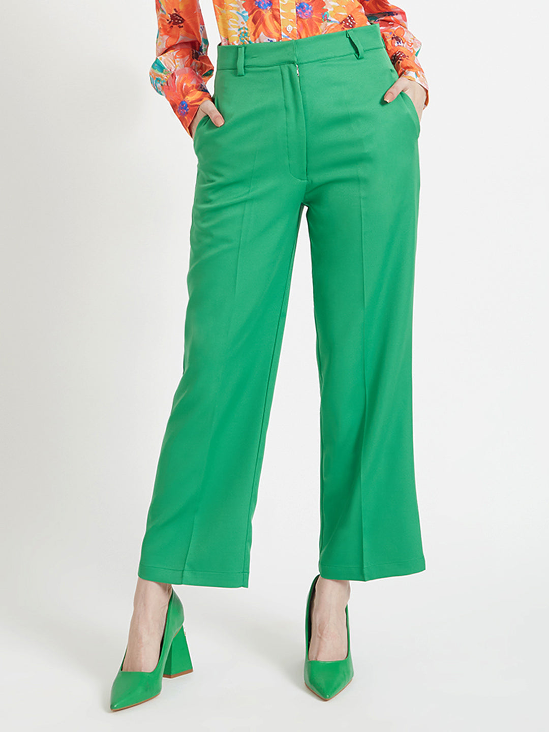 WOMEN'S LUXURY BANANA CREPE ISLAND GREEN STRAIGHT FIT WITH FLAP POCKET TROUSER