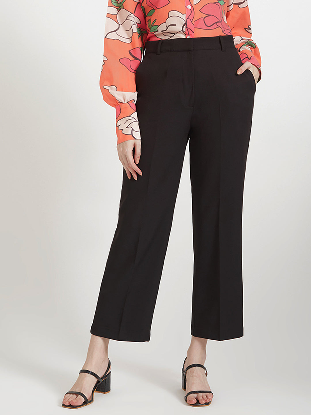 WOMEN'S LUXURY BANANA CREPE BLACK STRAIGHT FIT WITH FLAP POCKET TROUSER