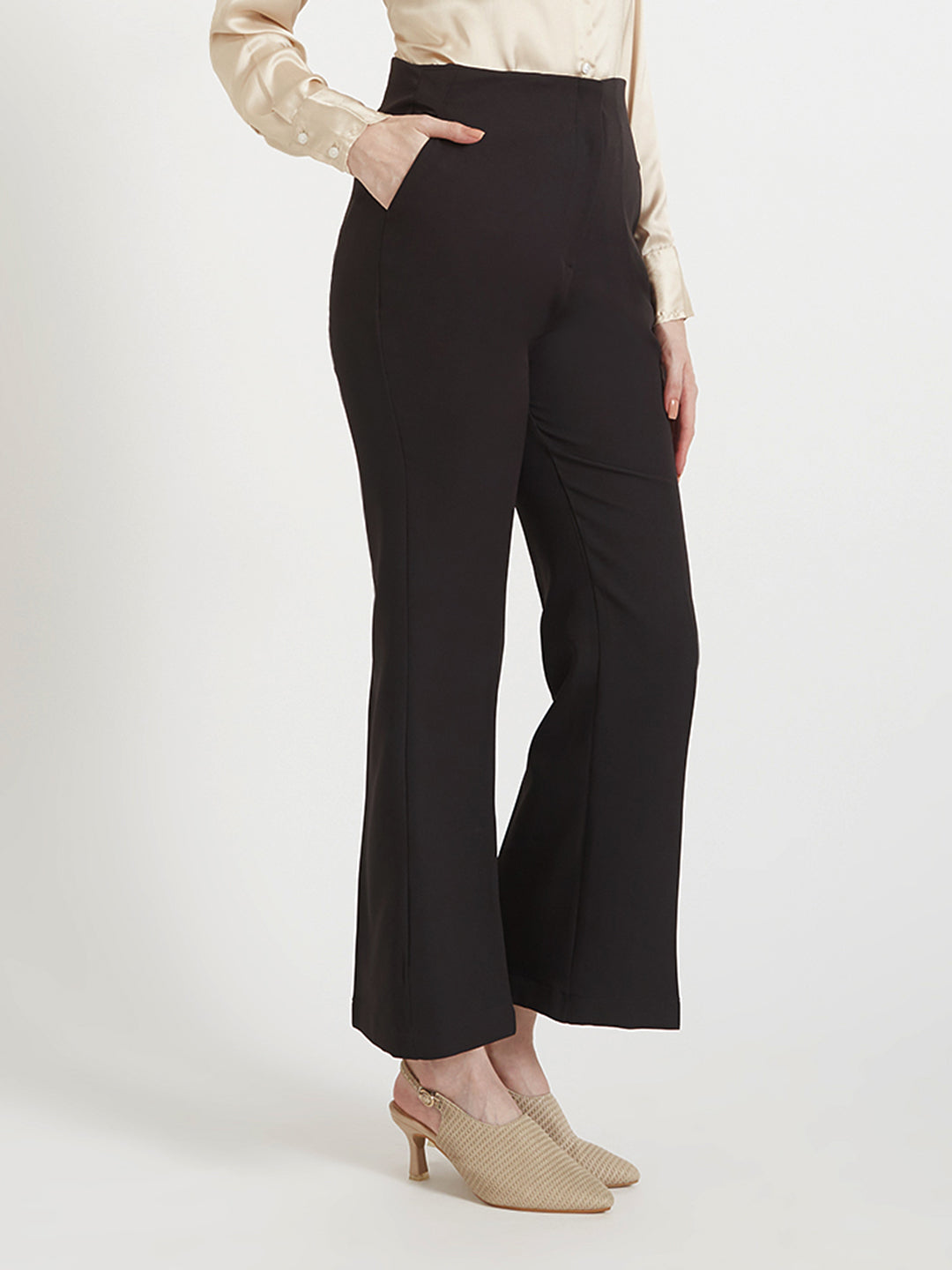 Women'S Luxury Banana Crepe Black Flared Trouser Slash Pocket