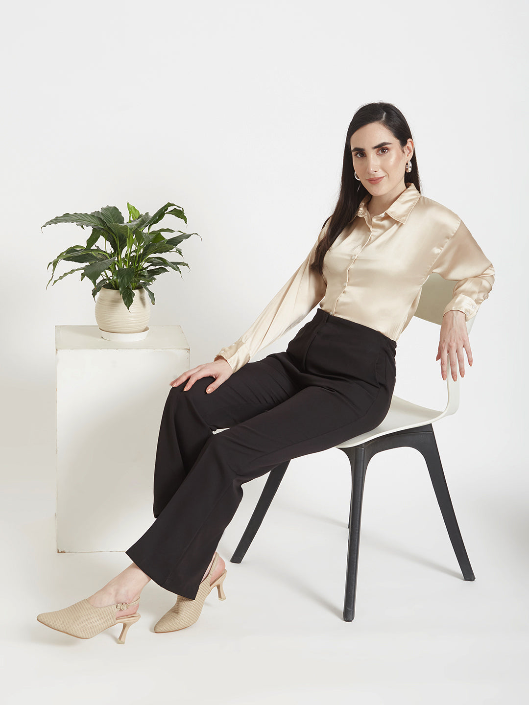Women'S Luxury Banana Crepe Black Flared Trouser Slash Pocket