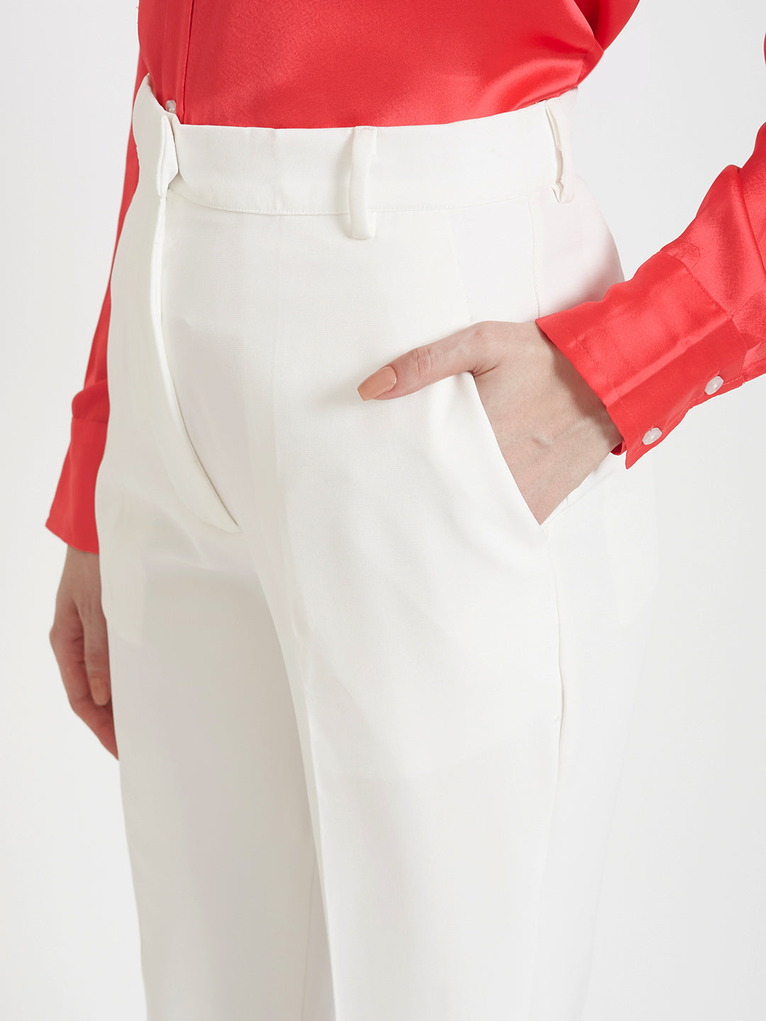 WOMEN'S LUXURY BANANA CREPE OFF WHITE STRAIGHT FIT WITH FLAP POCKET TROUSER