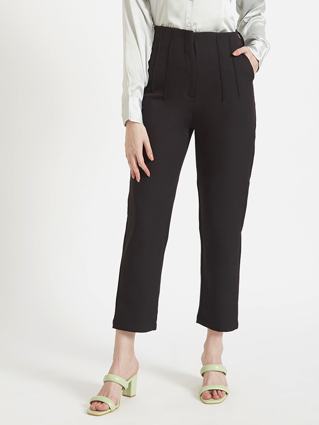 Women'S Luxury Banana Crepe Black Skin Fit Multi Pleated Trouser