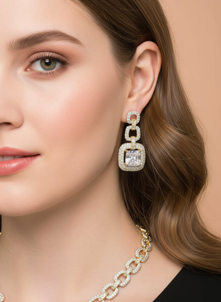 Luxury Cubic Zirconia Chain Link Pendant Necklace & Earrings Set