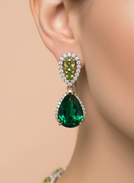 Royal Emerald Drop Cubic Zirconia Choker Necklace & Earrings Set