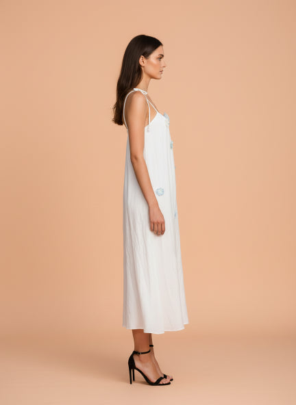 Elegant White Floral Appliqué Midi Dress for Women