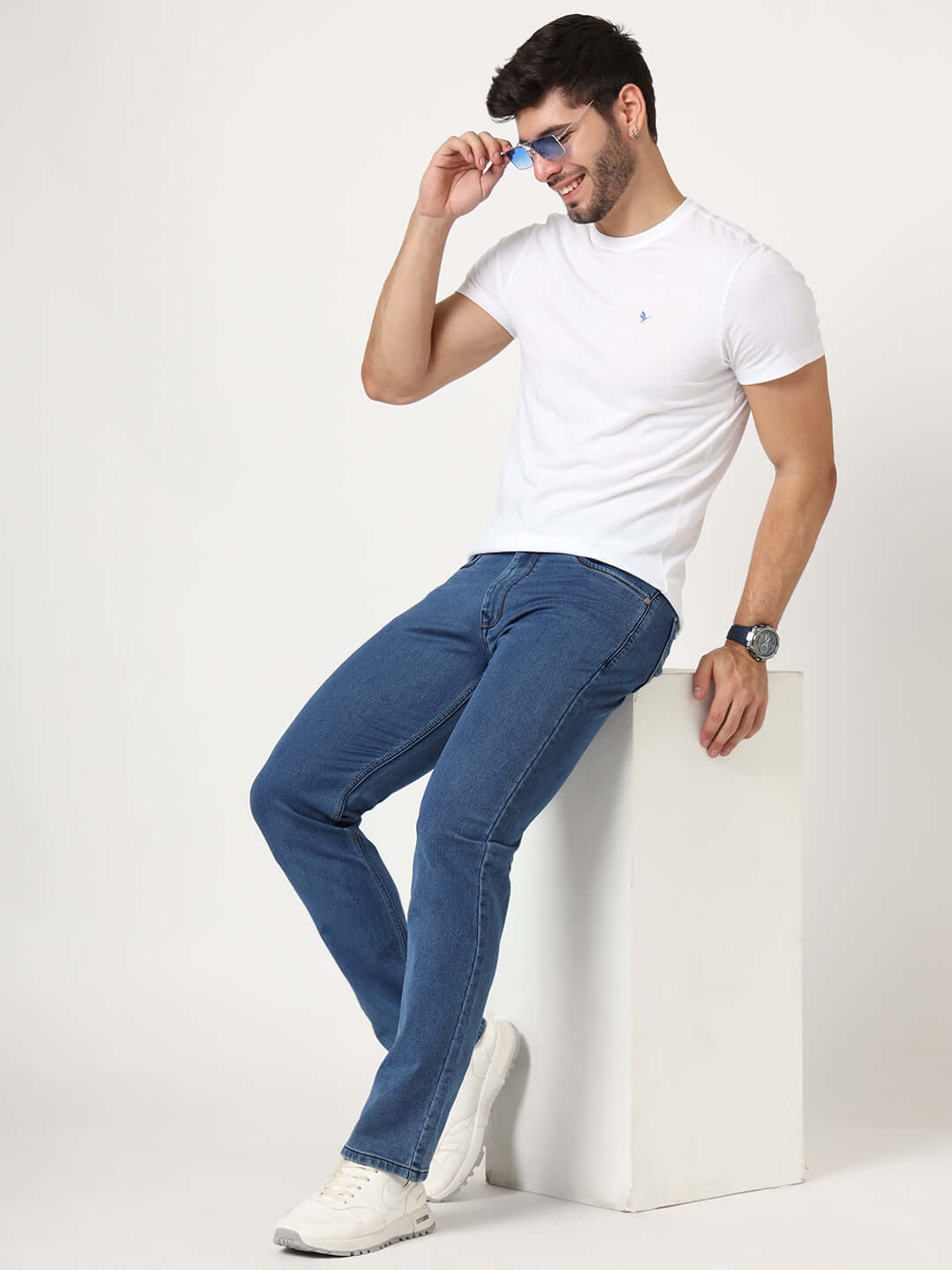 Premium Men's Blue Mid Wash Relaxed Fit Jeans