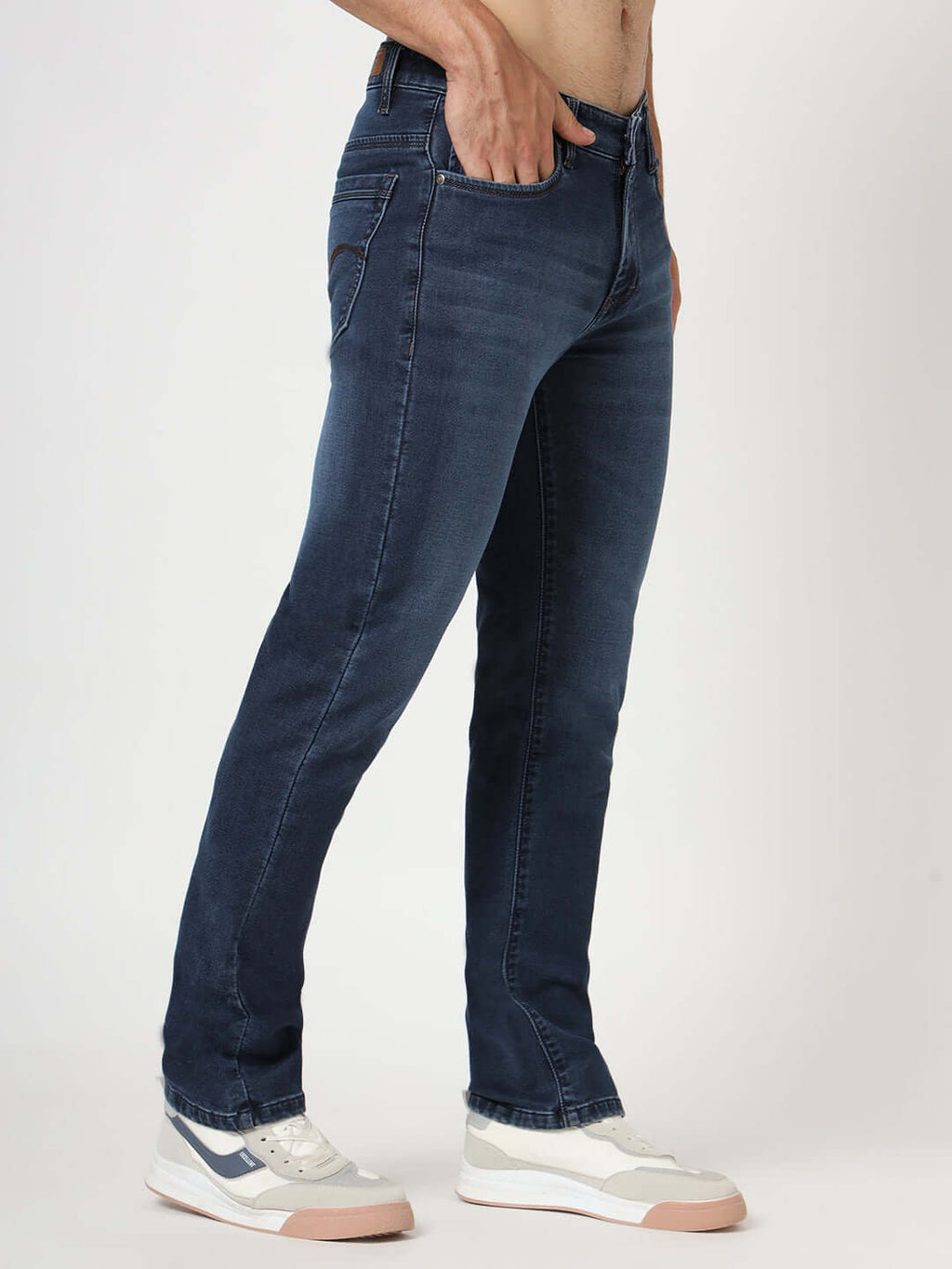 Premium Men'S Blue Mid Wash Relaxed Fit Jeans