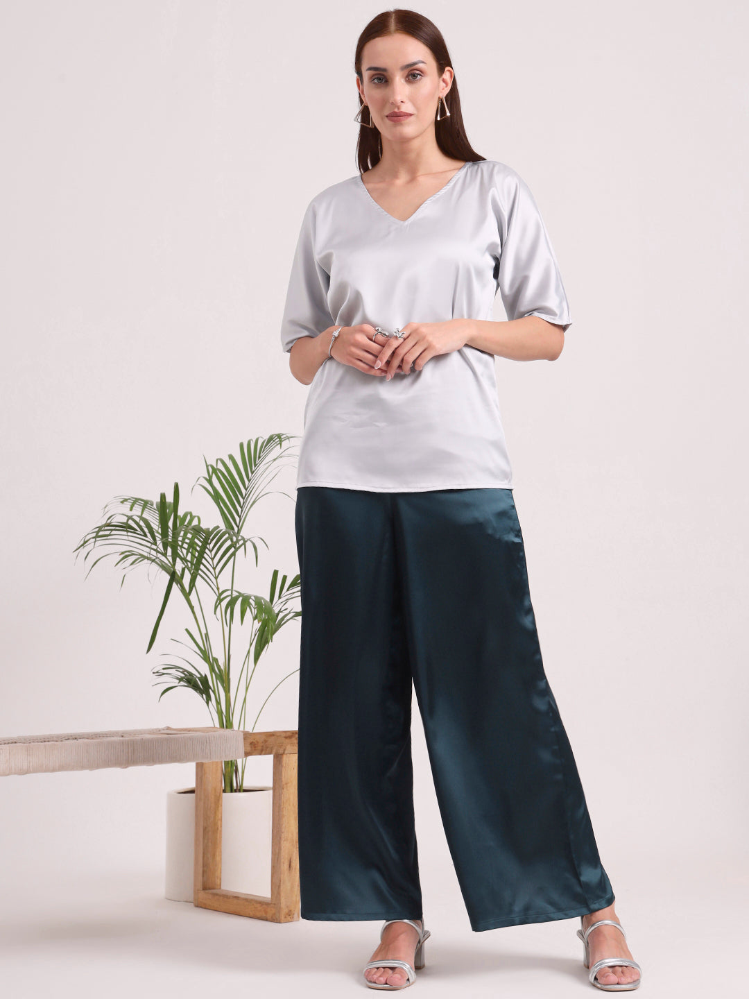 Women'S European Satin Regular Fit Flared Trouser