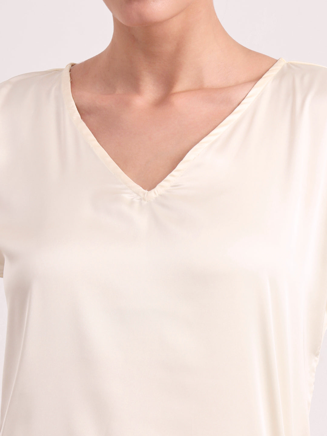 Women's  European Satin-Finish, V-Neck Top