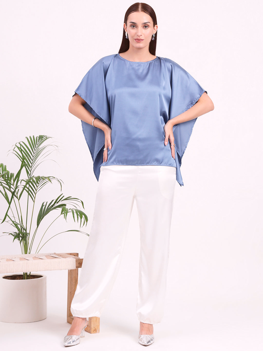 Women's European Satin Solid Baturing Sleeve Crepe