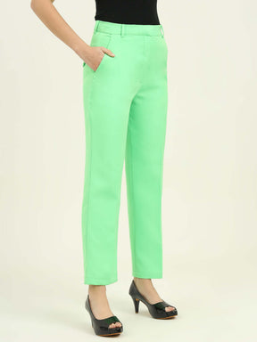 WOMEN'S LUXURY BANANA CREPE SCREAMIN GREEN STRAIGHT FIT FLAP POCKET TROUSER