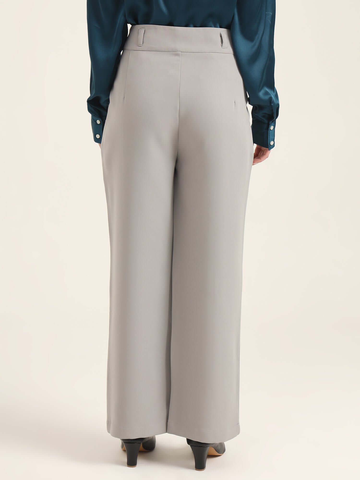 WOMEN'S LUXURY BANANA CREPE CARBON K PANT