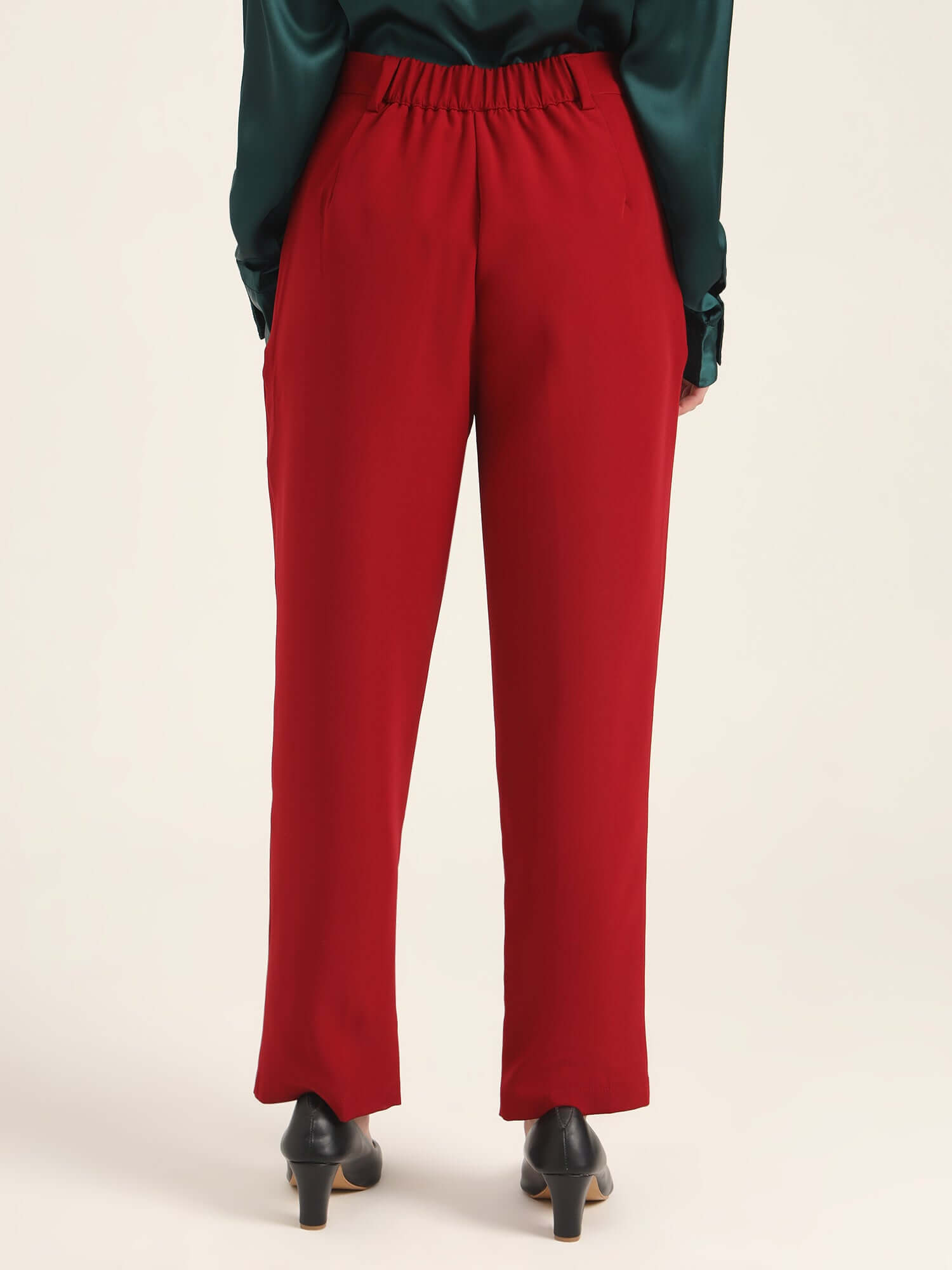 WOMEN'S LUXURY BANANA CREPE MAROON C PANT