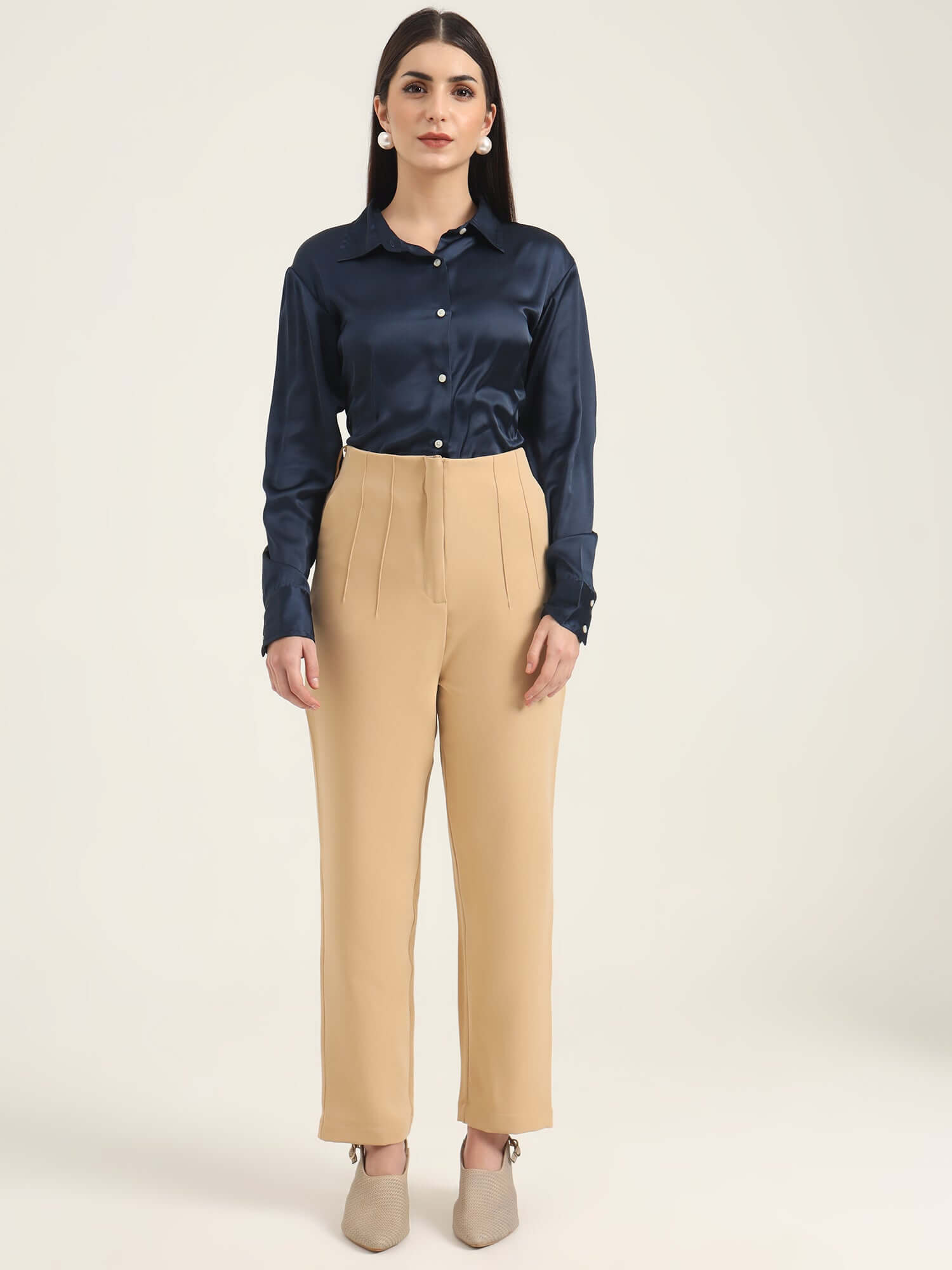 WOMEN'S LUXURY BANANA CREPE WHEAT SKIN FIT WITH MULTI PLEATED TROUSER