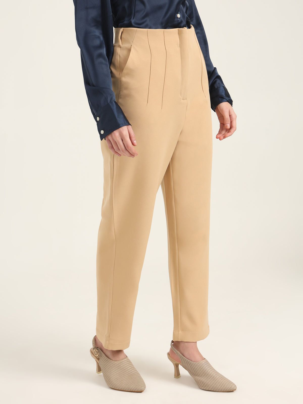 WOMEN'S LUXURY BANANA CREPE WHEAT SKIN FIT WITH MULTI PLEATED TROUSER