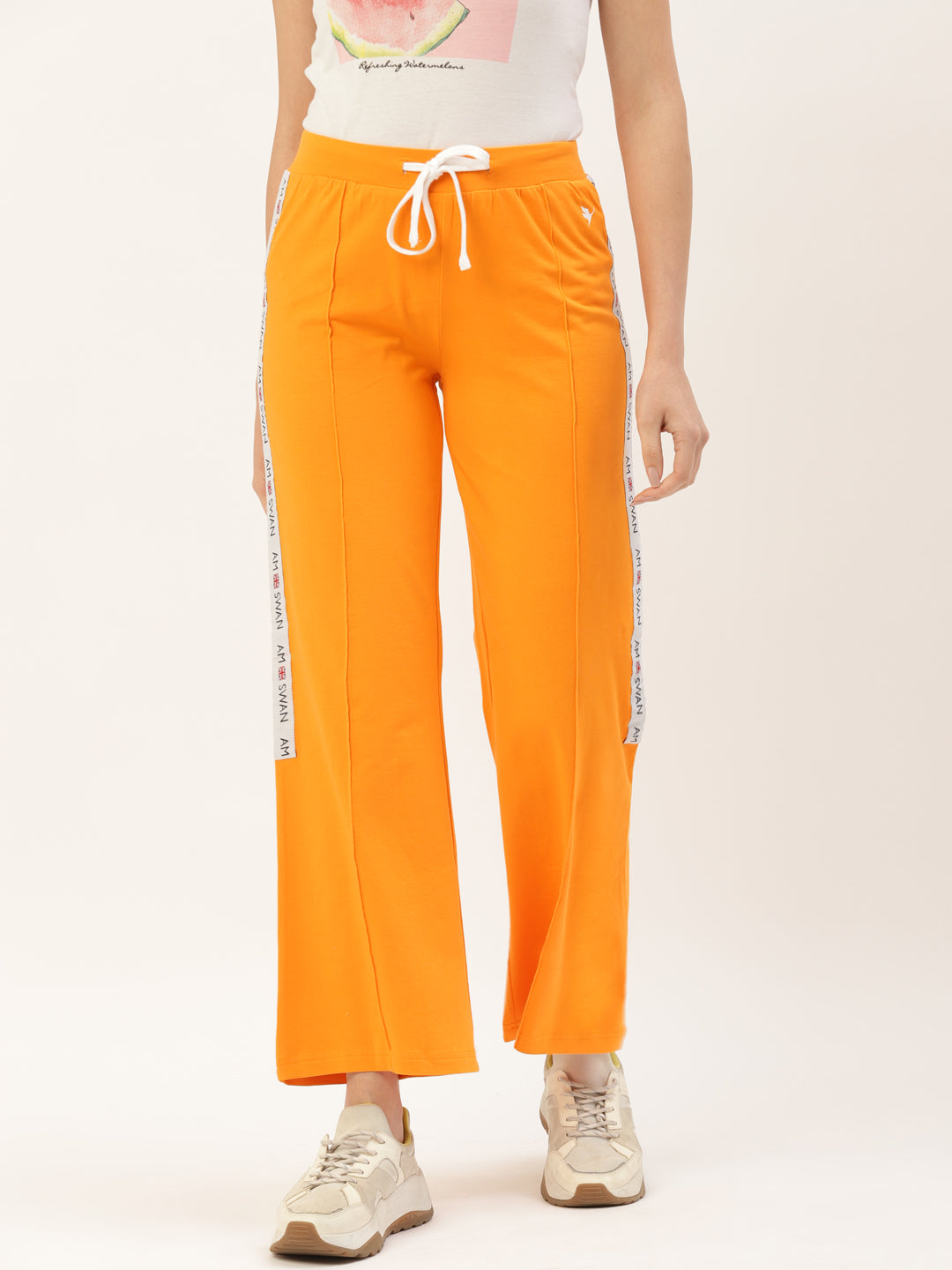 Womens Cotton Lycra Smart Fit Solid Track Pants